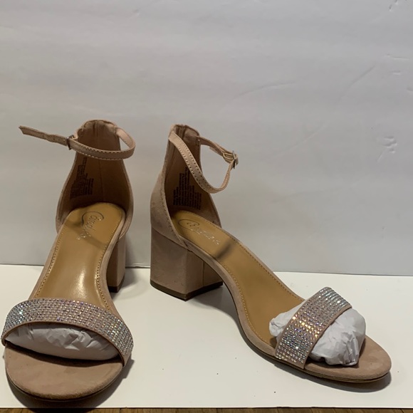 New in box candies brand chunky heel shoe - Picture 1 of 5